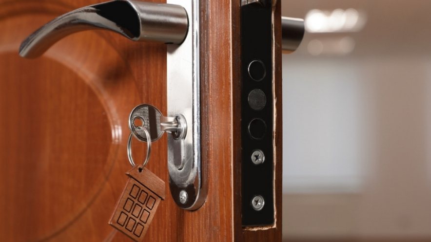 Key Considerations While Choosing a Locksmith